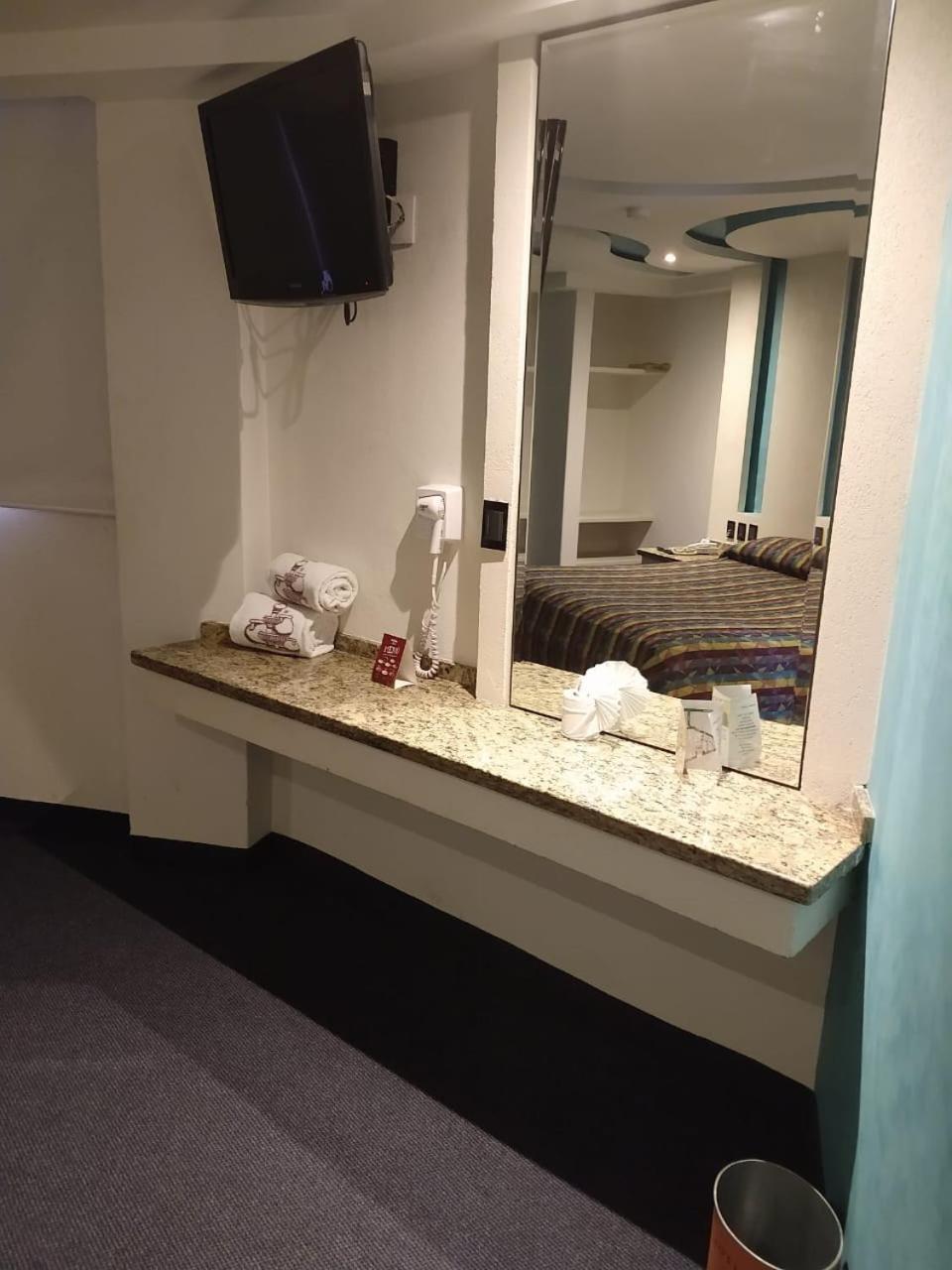 Hotel Siesta Del Sur Kota Meksiko Bagian luar foto